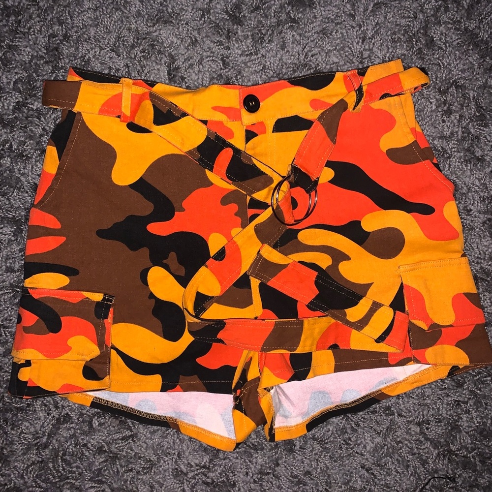 High Waist Orange Camo Short